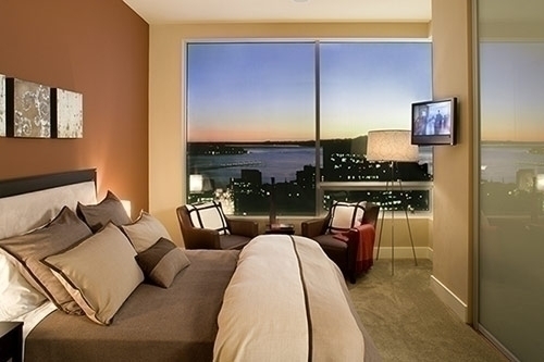 Great Luxury Condo - Great Price