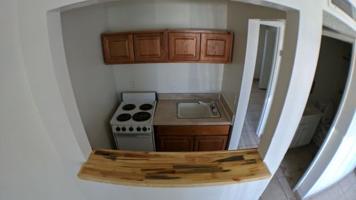 Great Location - Close to UA - Air Conditioned - 1bed & 1bath – photo 1