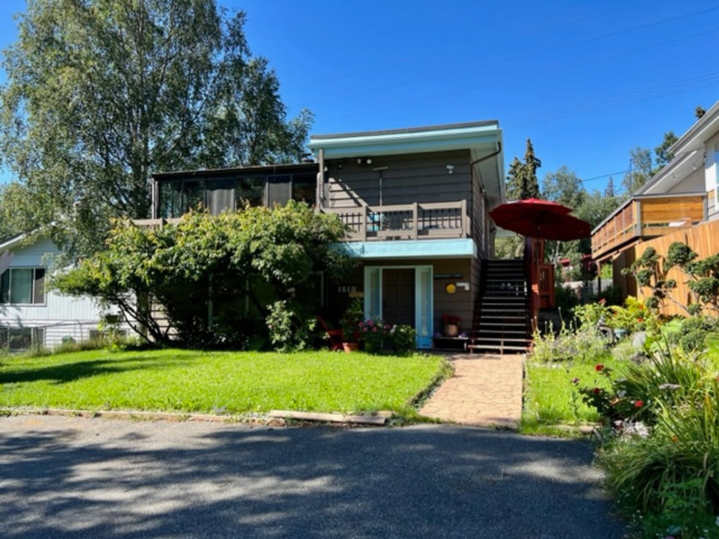Anchorage Apartment: 1610 E Street - Unit #2