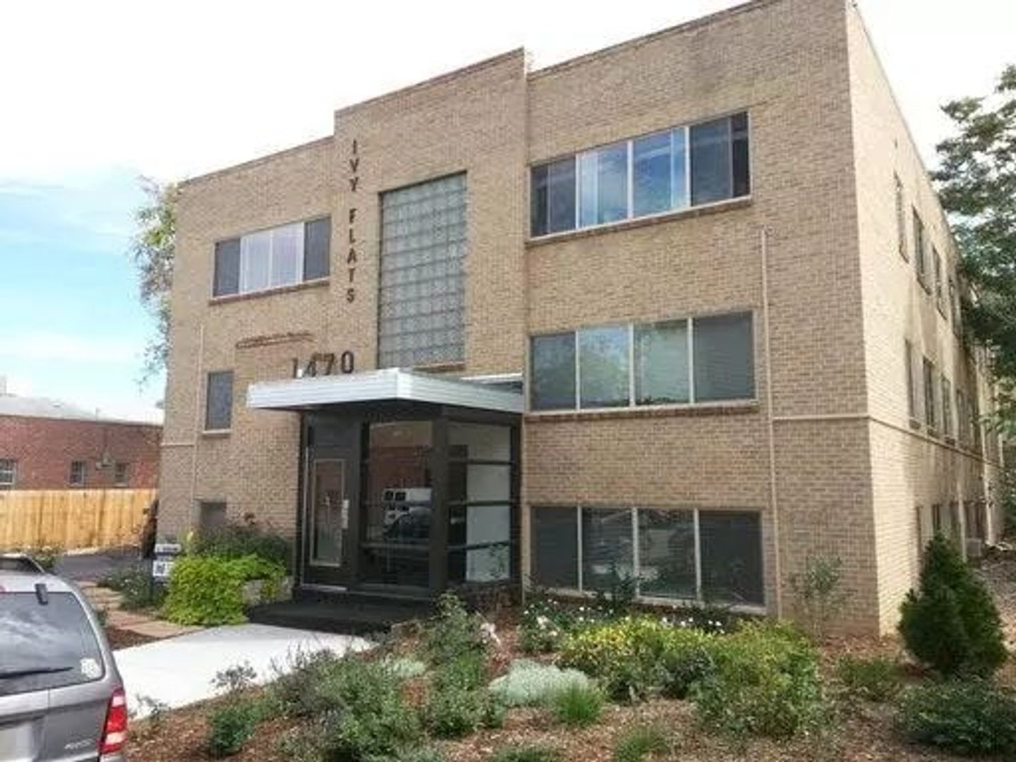 Denver Apartment: 1470 Ivy Street