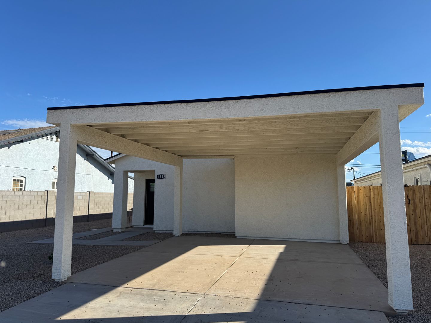 Phoenix Apartment: 1515 W. Mckinley St.