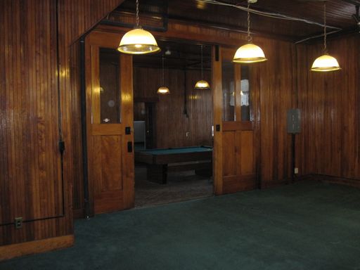 Single Office Space Available - Commercial Space – photo 1