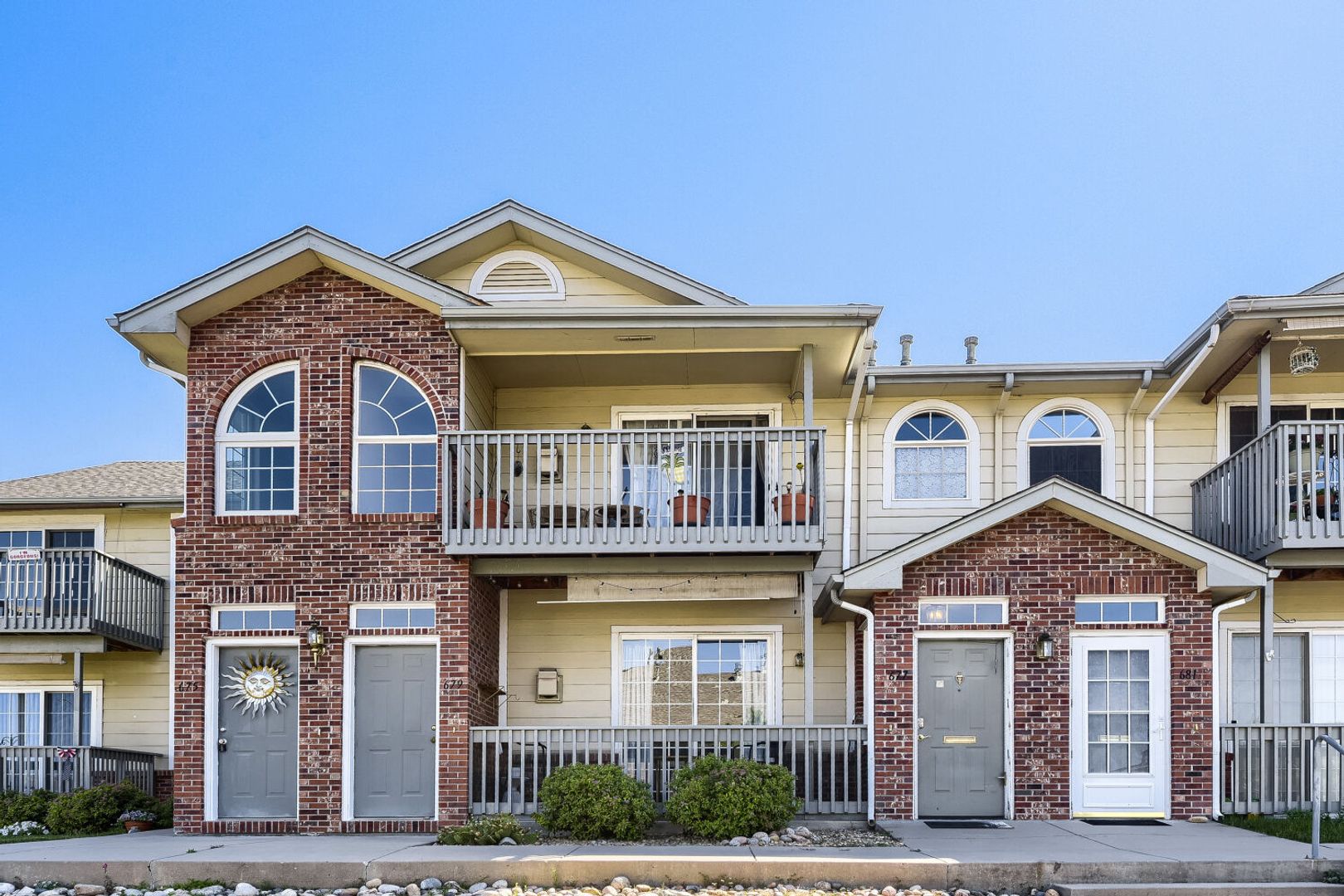 Castle Rock Condo: 677 Canyon Drive