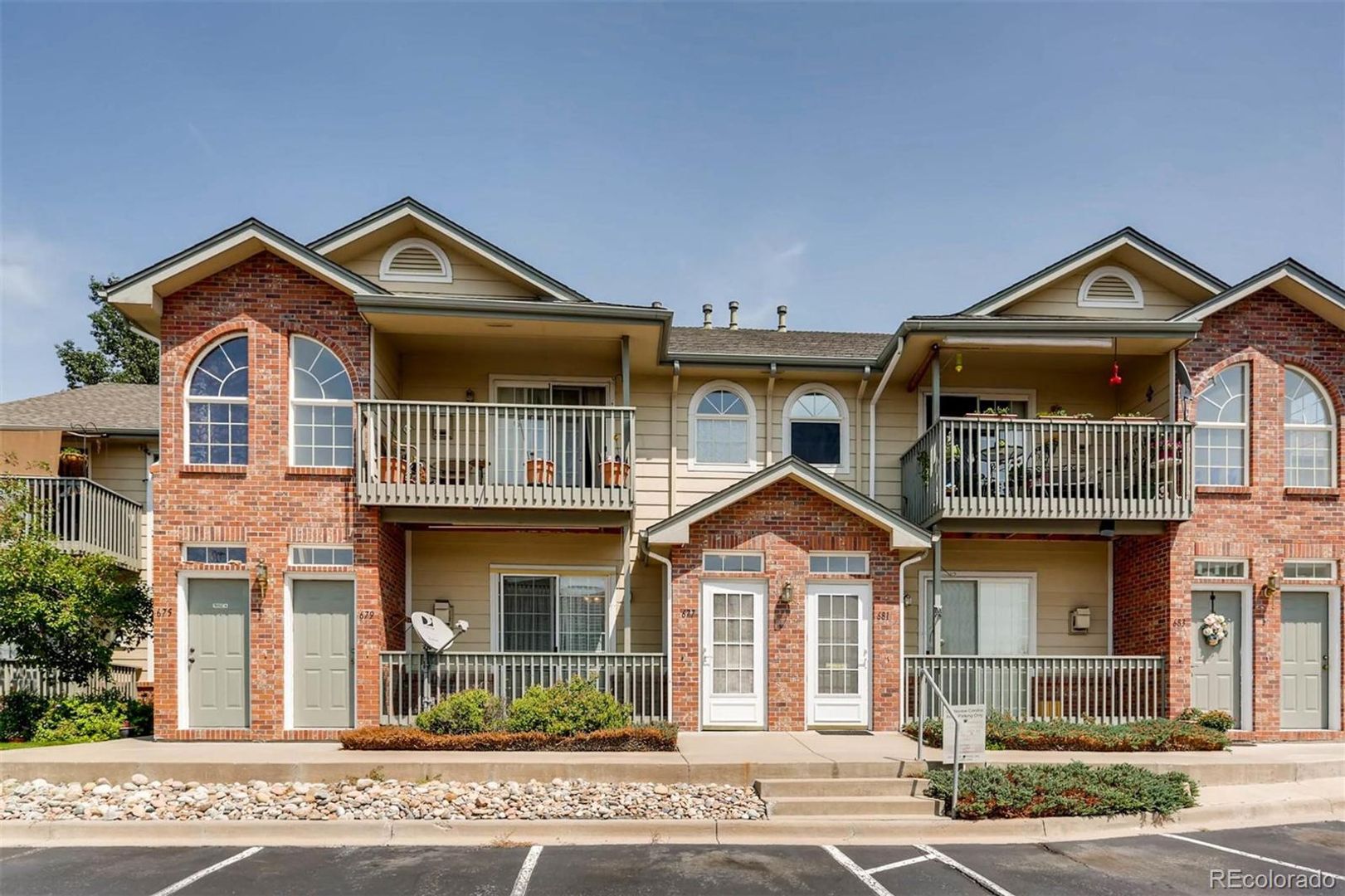 Castle Rock Condo: 677 Canyon Drive