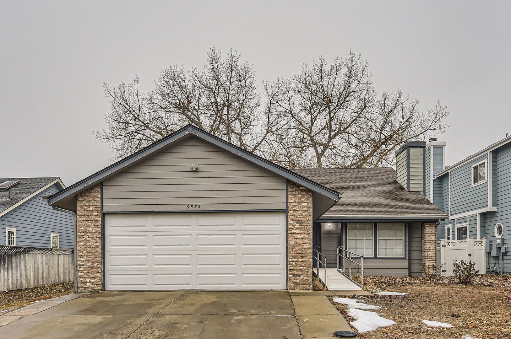 Lakewood House: 6532 W Mexico Ave