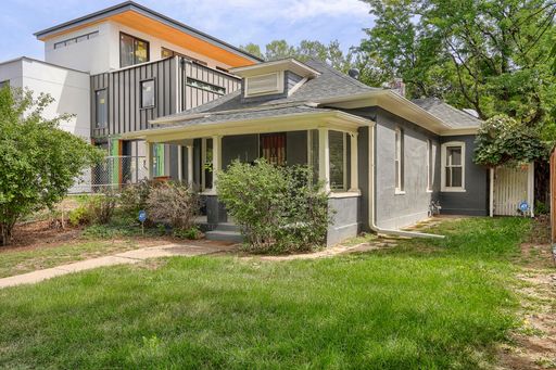 Exceptional & Unique 2-Unit Rental Near Wash Park!! 2-Bedroom Home + Carriage House Studio!! Free WiFi!! – photo 1