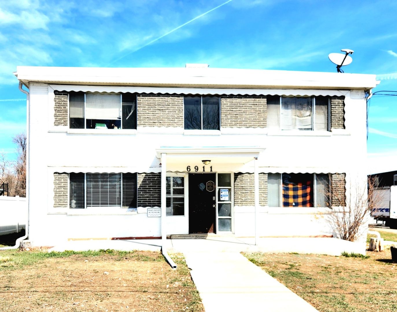 Edgewater Condo: 6911 W 24th Ave #5