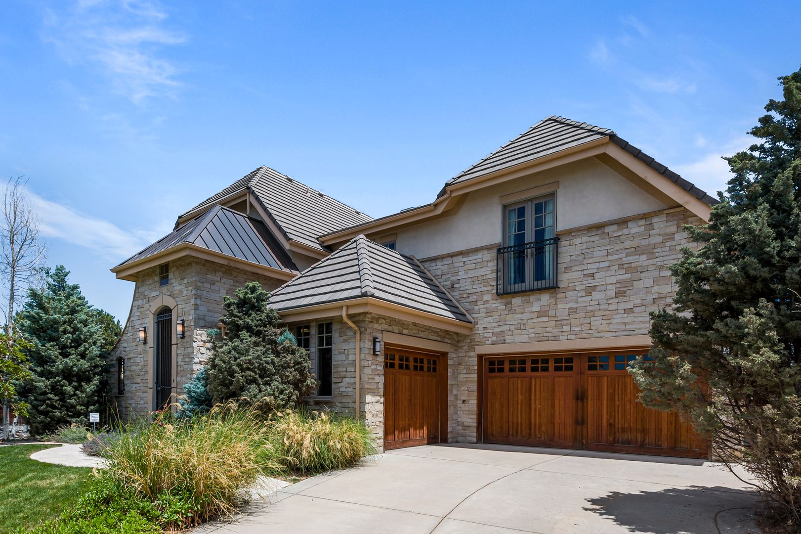 Greenwood Village House: 11 Sommerset Cir