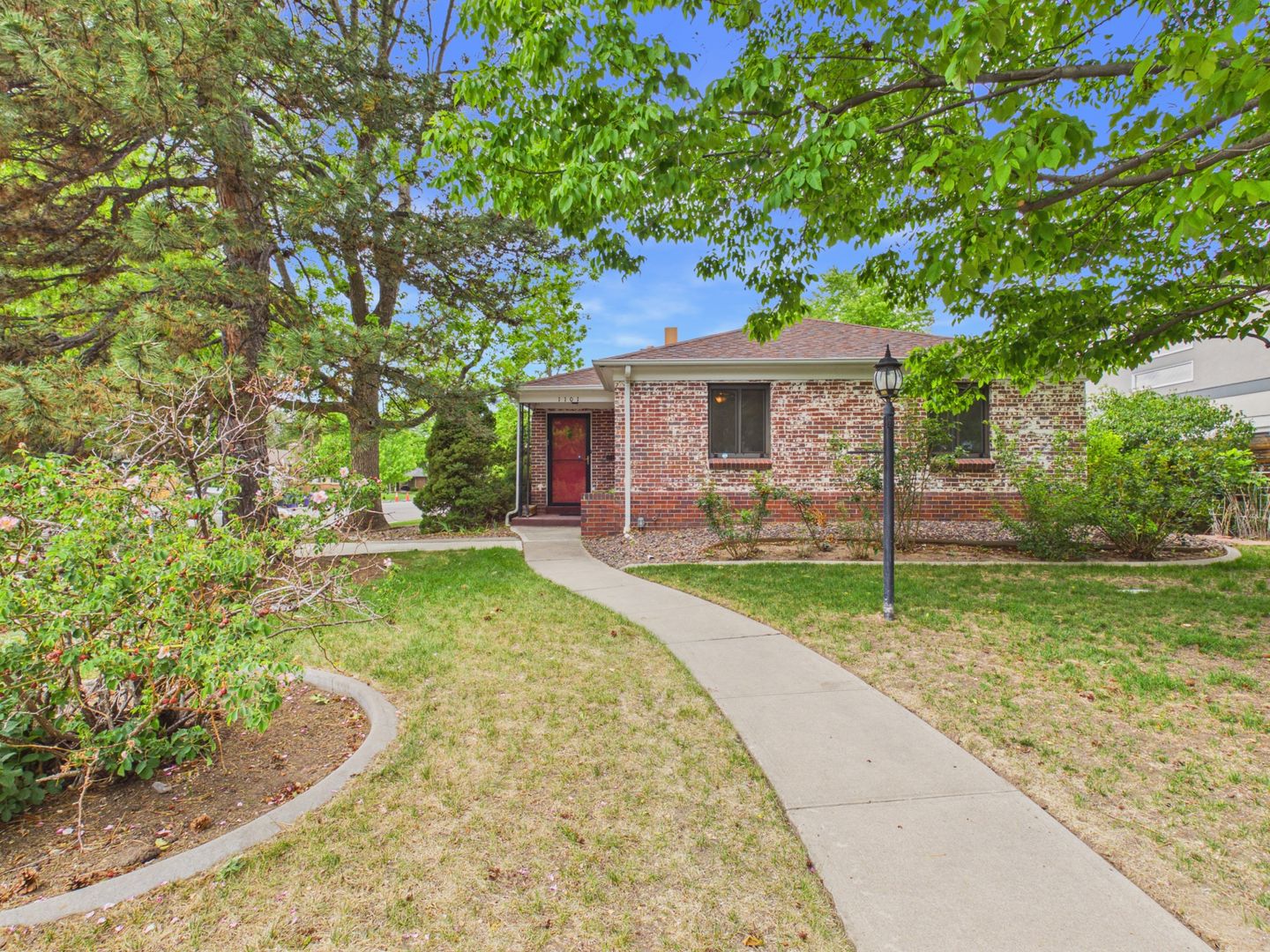 Denver House: 1101 Locust St