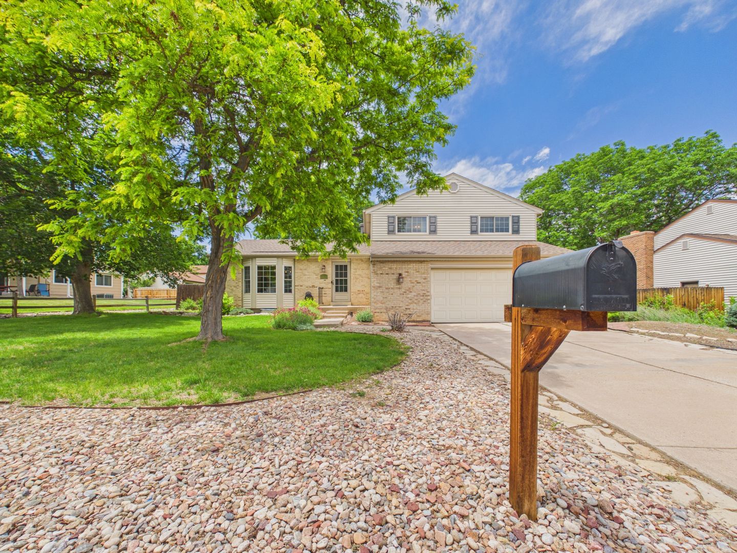 Centennial House: 7581 S Downing St