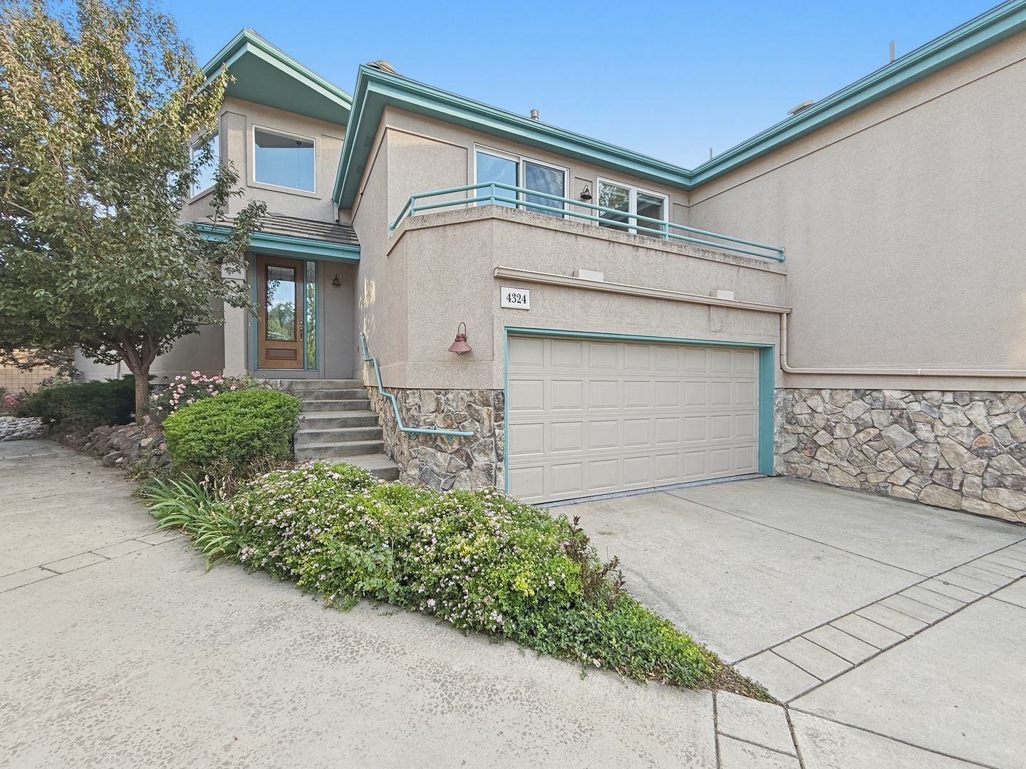 Boulder House: 4324 Clay Commons Ct