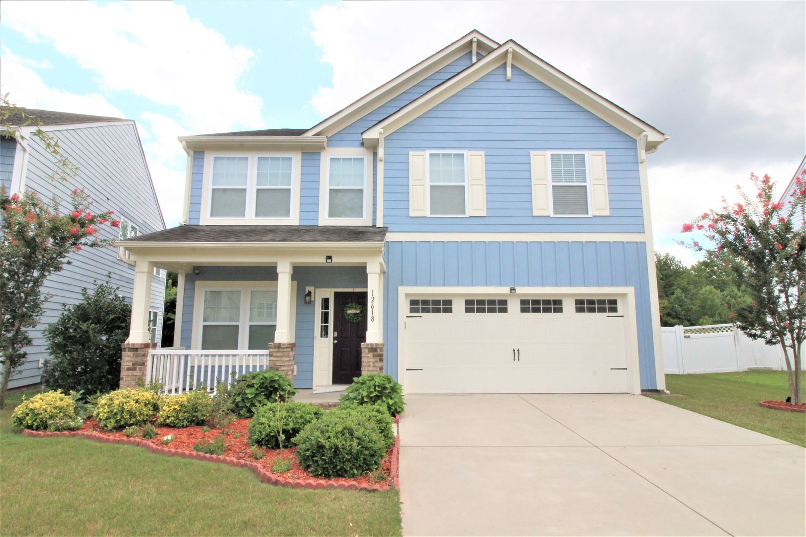 Pineville House: 12618 Ballyliffin Drive