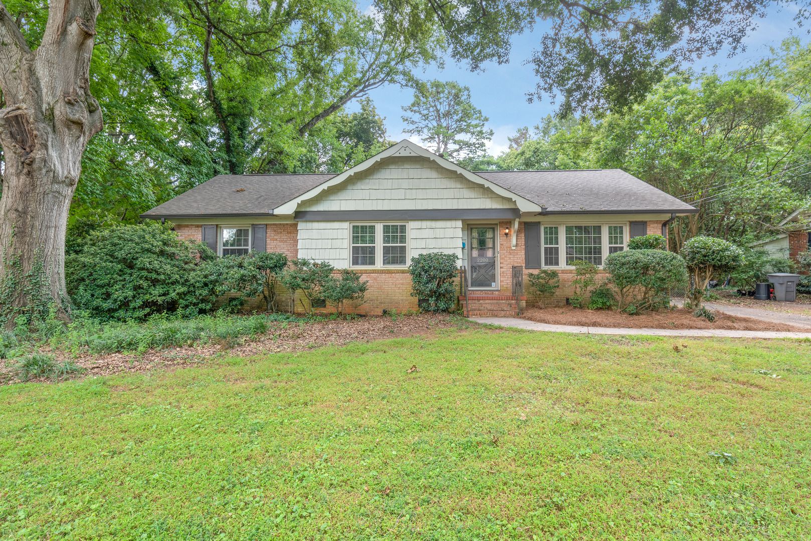 Charlotte House: 2200 Collingdale Place