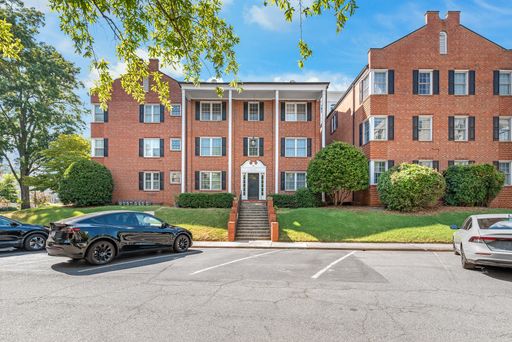 2 bedroom condo on the Edges of Uptown, Dilworth, and Myers Park. – photo 1