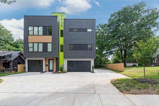(Coming Soon) Move-in Ready Modern Townhome!! – photo 1
