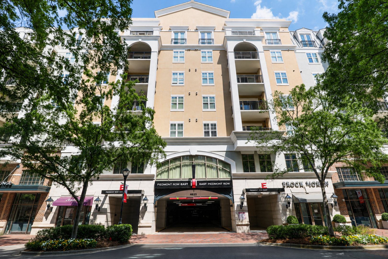 Charlotte Condo: 4625 Piedmont Row #402