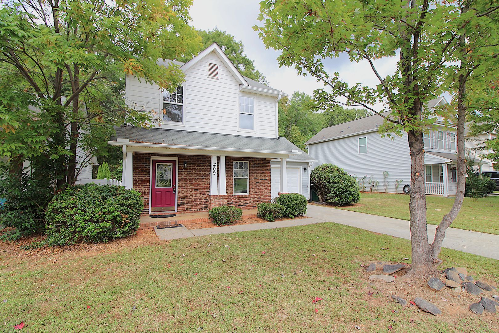 Charlotte House: 409 Peachtree Road