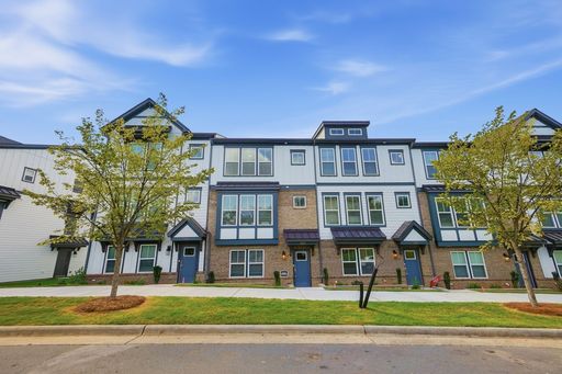Brand-New Townhome in the University area at Senata at Research Park! – photo 1
