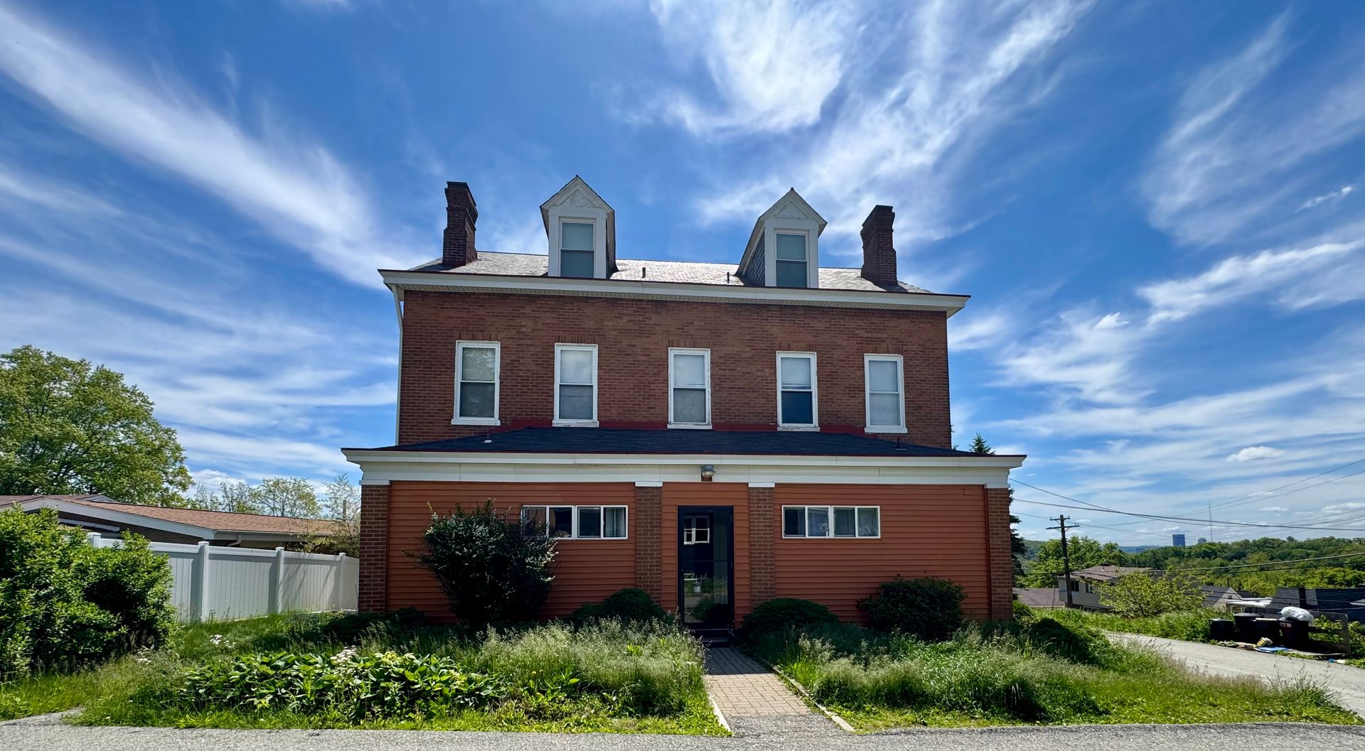 Pittsburgh Apartment: 4451 Highridge Street