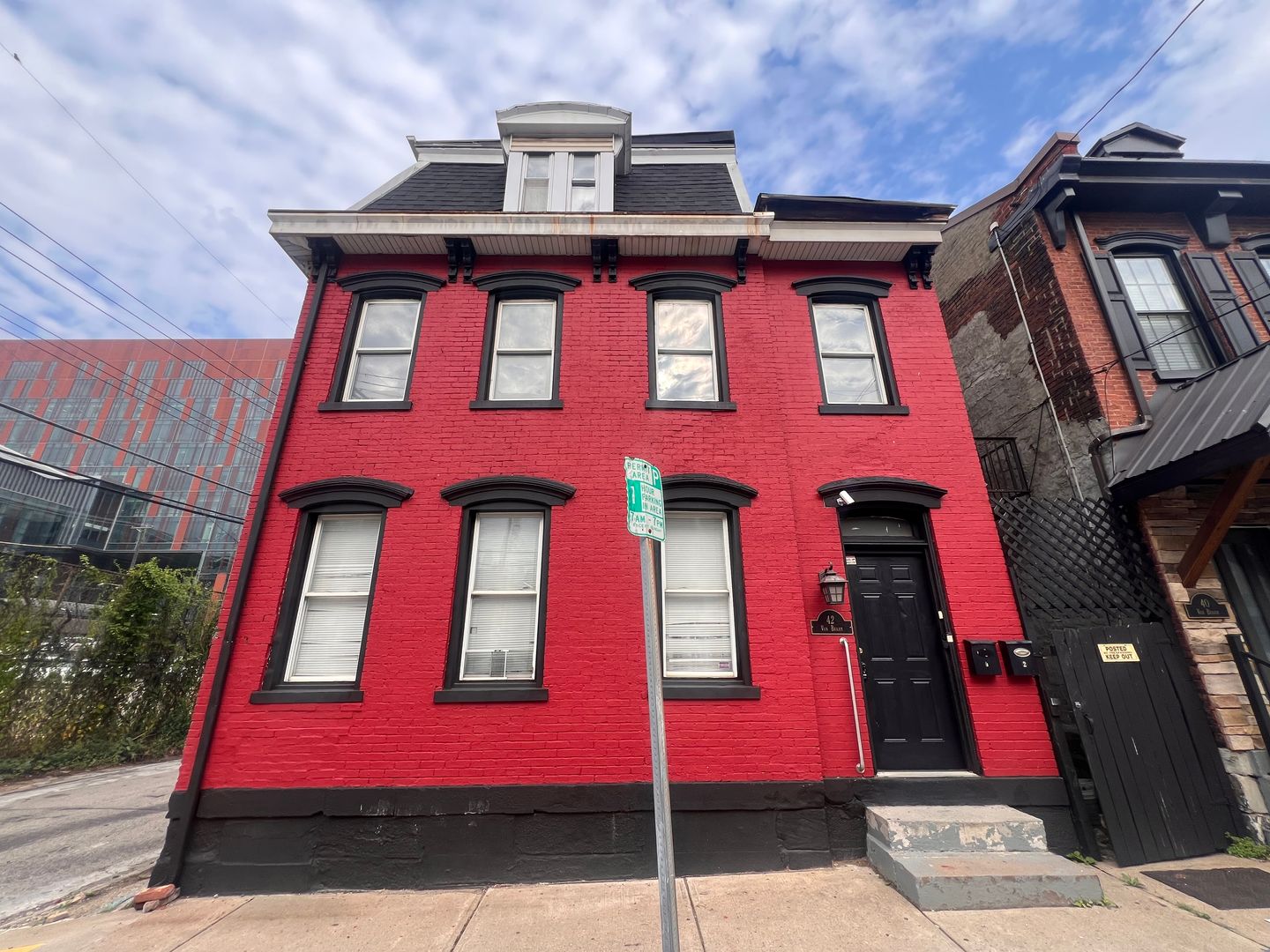 Pittsburgh Apartment: 42 Van Braam Street