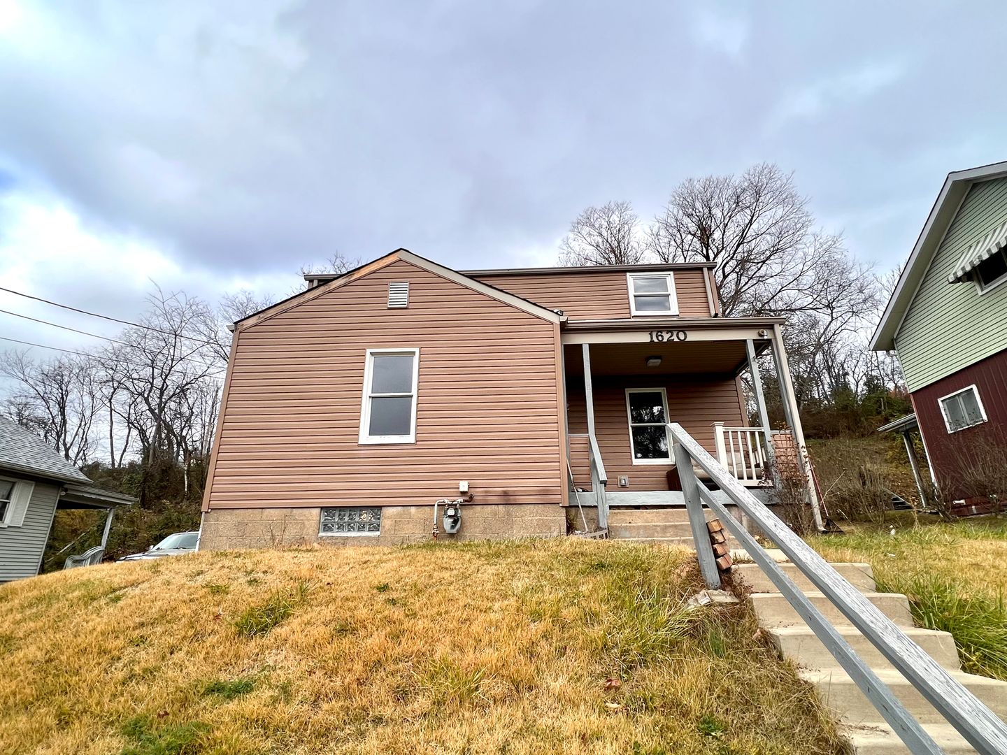 Aliquippa House: 1620 Polk Street