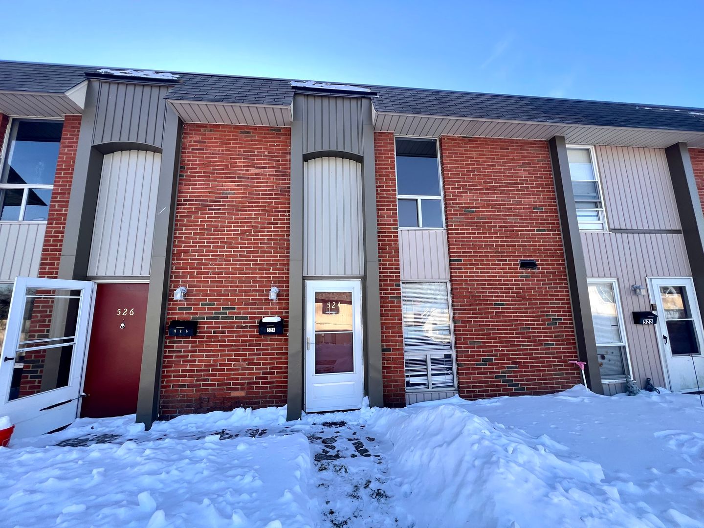 Coraopolis House: 524 College Park