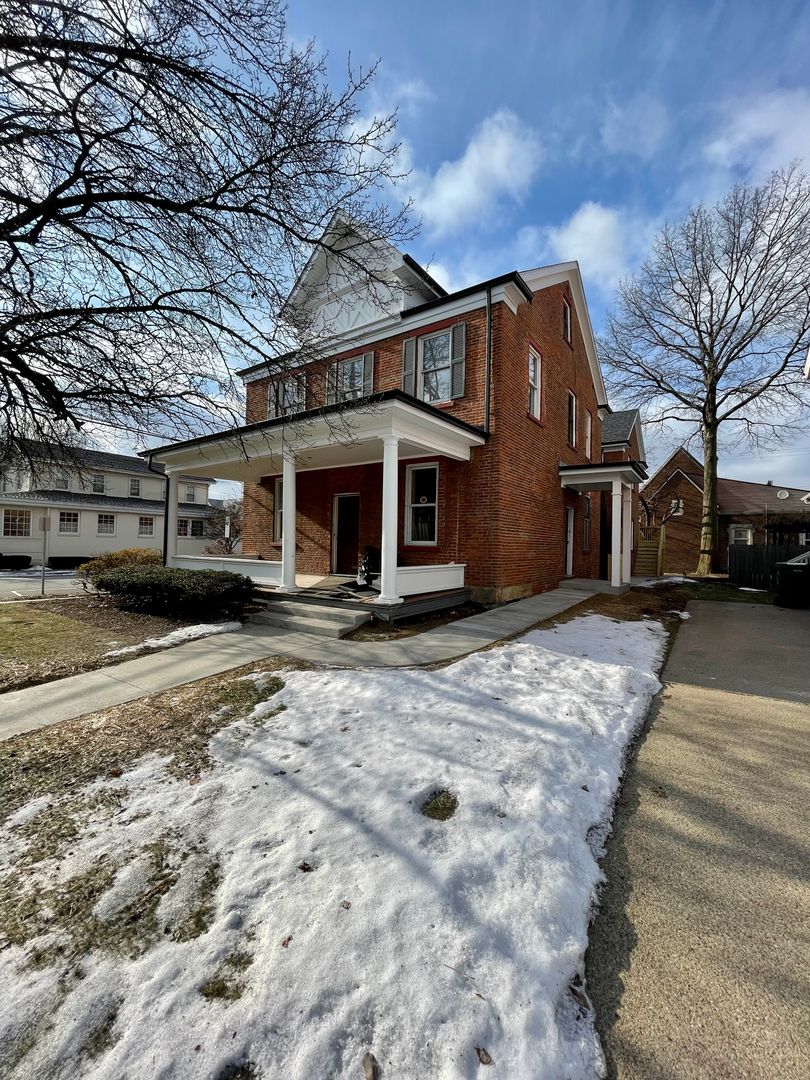 Sewickley Apartment: 634 Beaver Street
