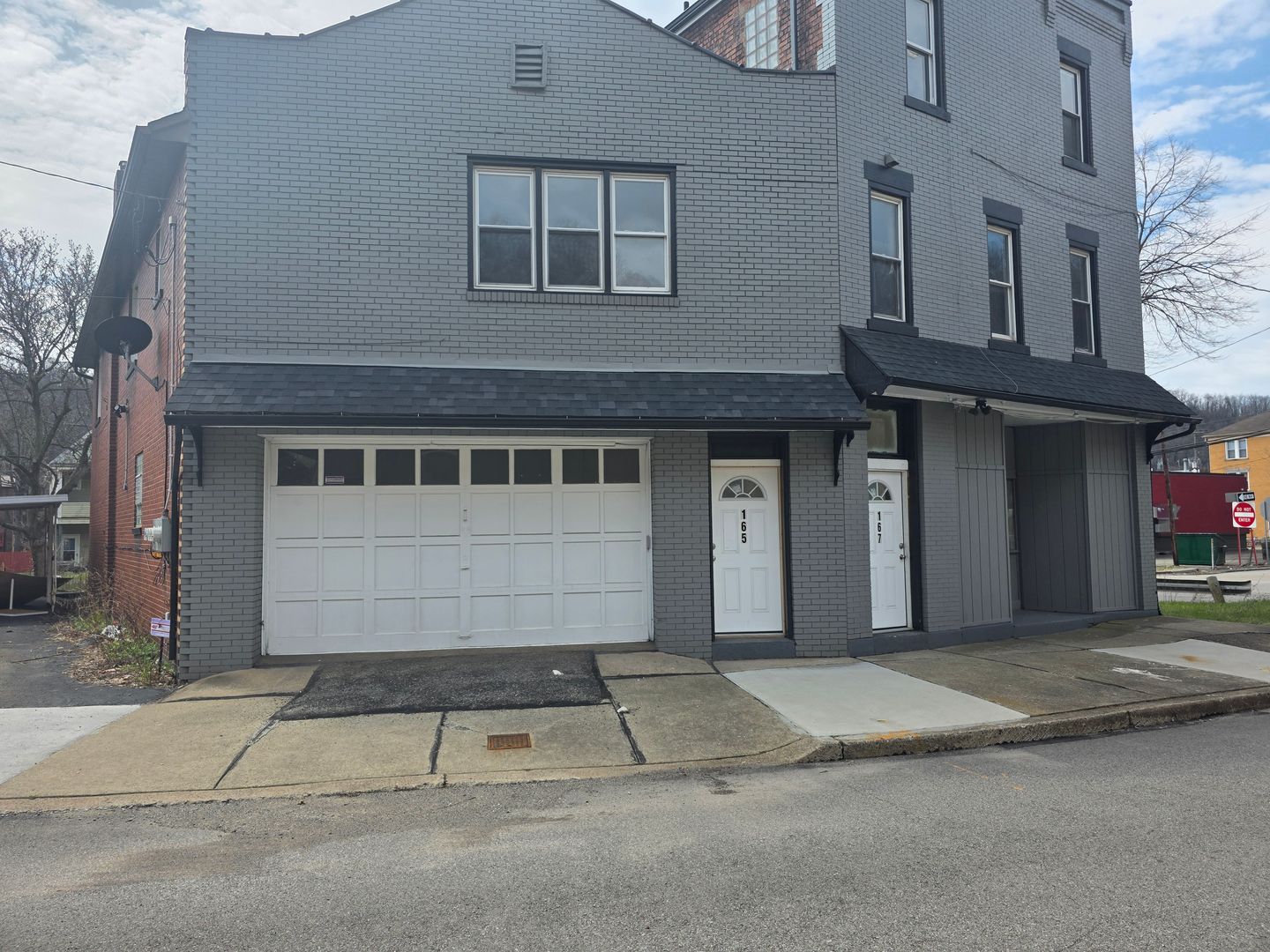 Wilmerding Apartment: 165-167 State Street