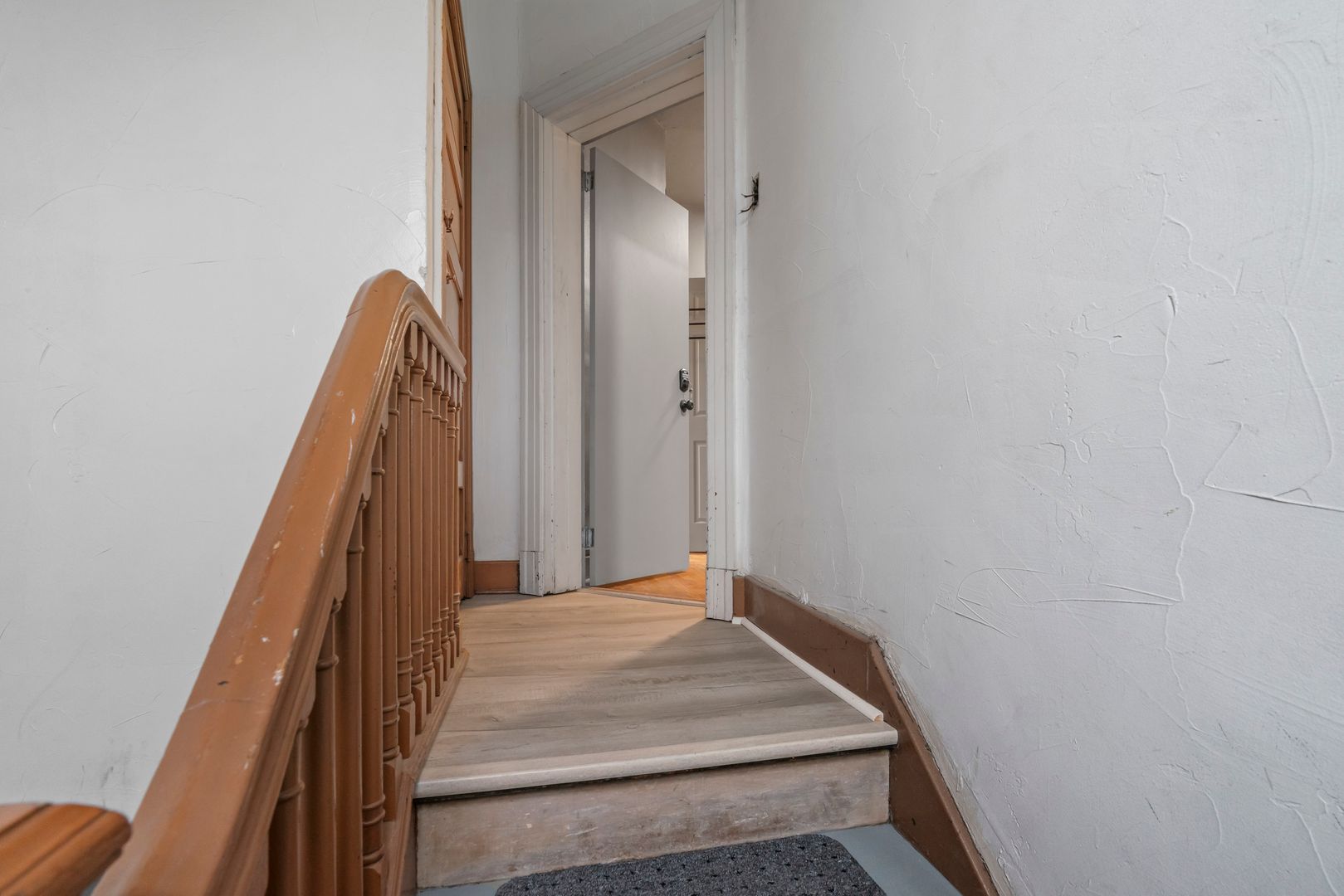 Pittsburgh Apartment: 512 S Millvale Avenue