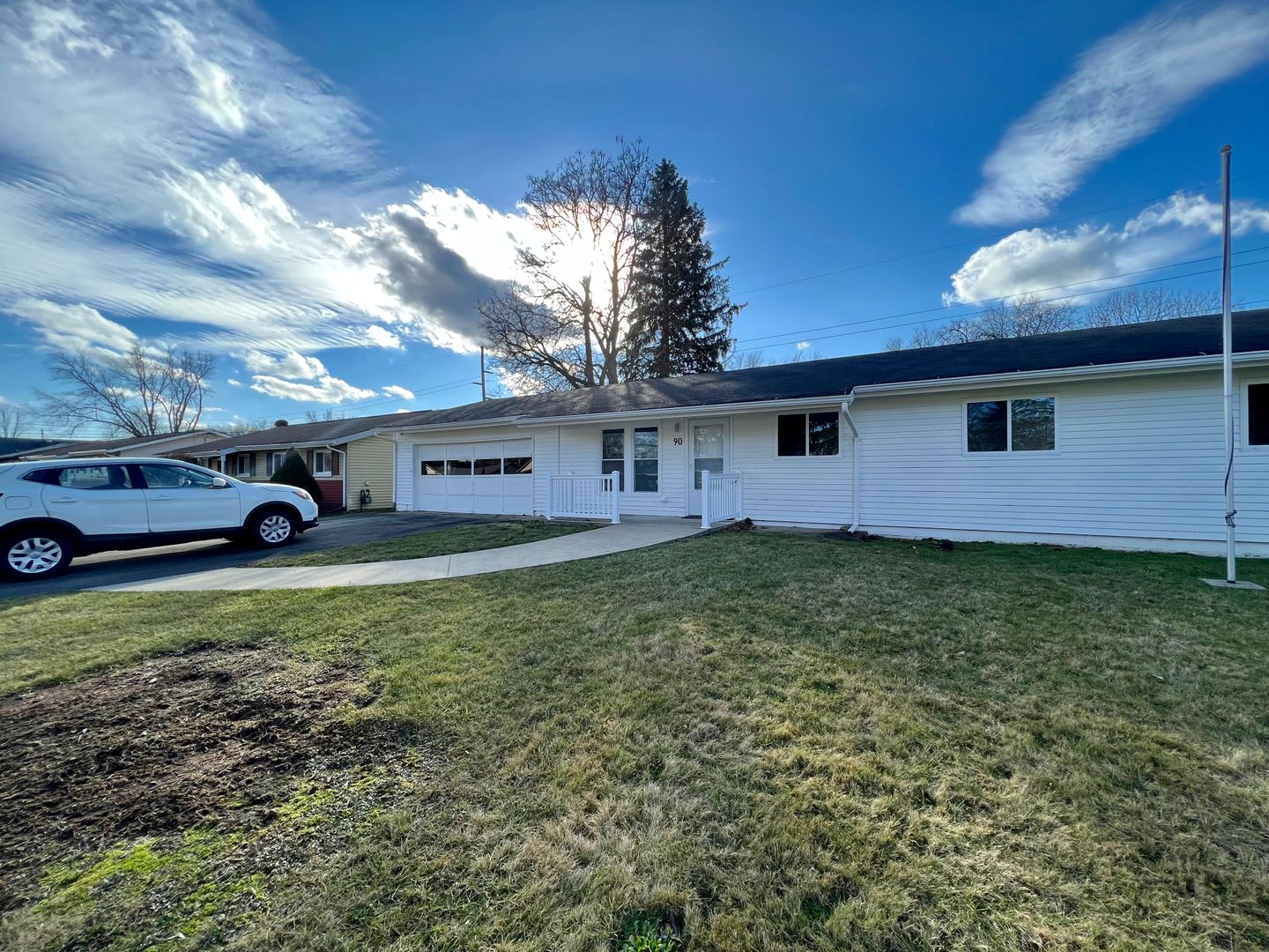 Expansive 4-Bedroom, 2-Bath Home Offering Exceptional Space – Cranberry Township