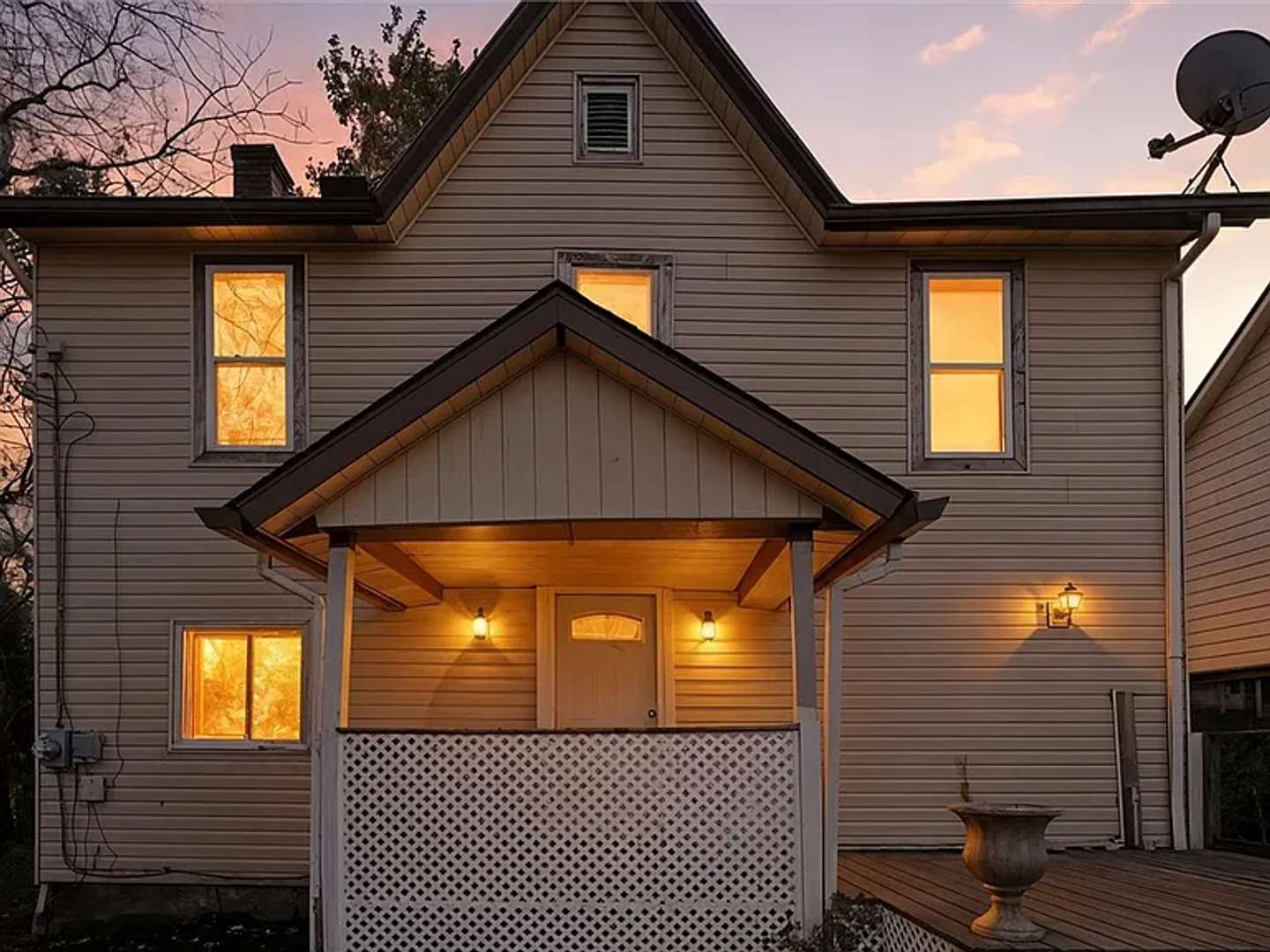 Butler House: 305 American Avenue