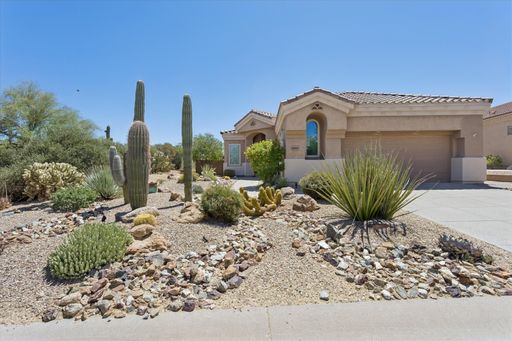 Troon Village Stunner! – photo 1