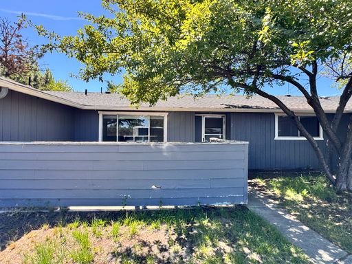 Single-Level 2 Bedroom / 1 Bath Triplex Unit on 1/2 Acre in East Bend - Move-In Special * before 9/1 – photo 1