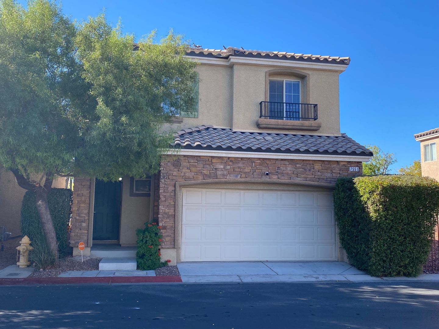 Las Vegas House: 7551 Edgartown Harbor St