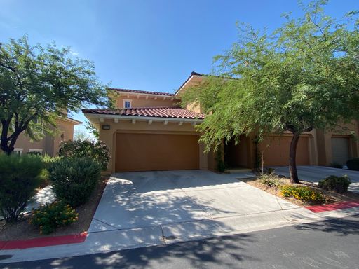 Wonderful 2 bed/2 bath Condo in Summerlin – photo 1