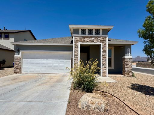 4 Bedroom 3 Bath Home – photo 1