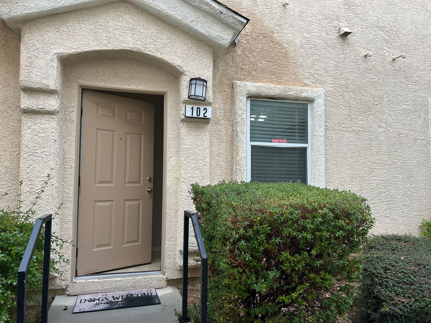 Las Vegas House: 8840 Roping Rodeo Ave #102