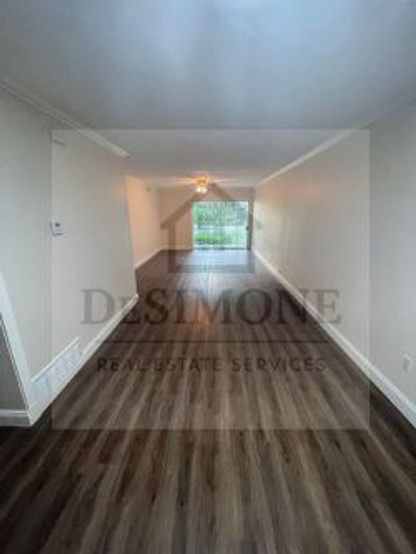 Ocala Apartment: 110 NE 12th Terrace