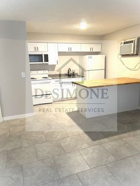 IN UNIT WASHER/DRYER - Upgraded 1BR Quad - NE 27th Ave, Ocala – photo 1