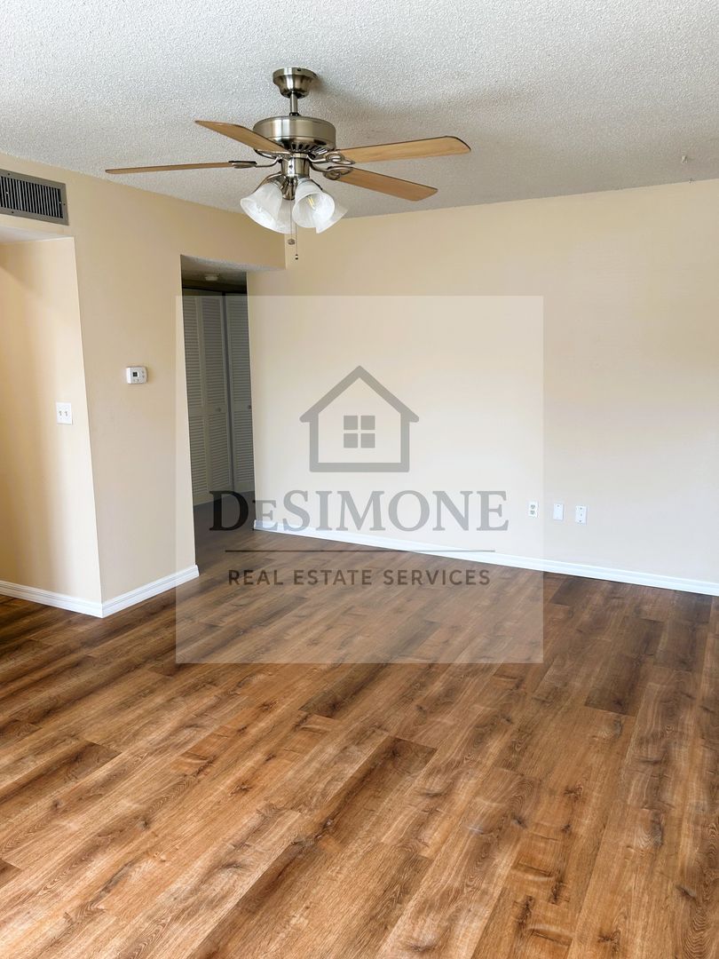Ocala Apartment: SE Ft. King Street