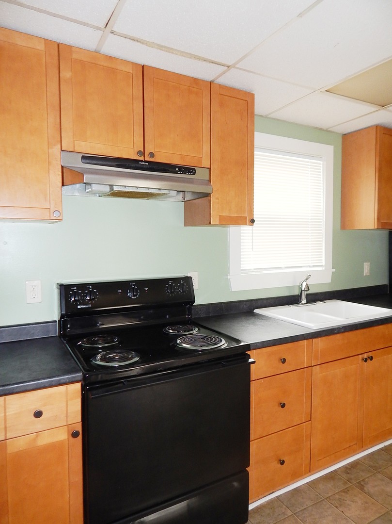 Bangor Apartment: 97 Parkview Ave