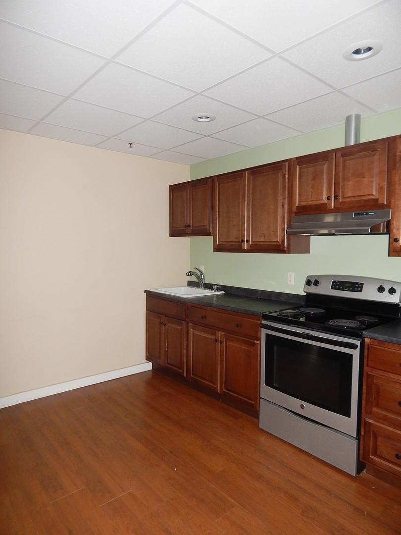 Bangor Apartment: 22 Merchant Plaza