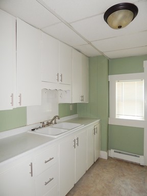 73 Somerset Street, Apt #1, Bangor, ME 04401