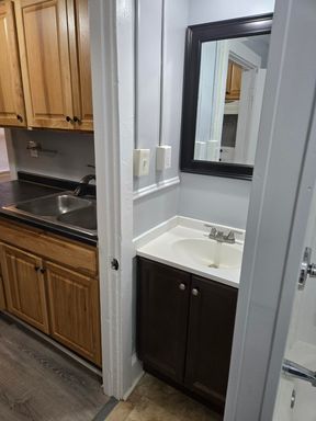 Listing photo thumbnail