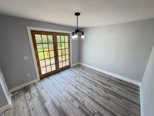 Listing photo thumbnail