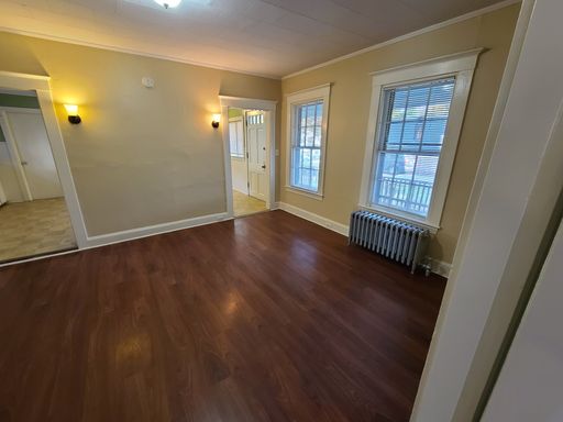 Listing photo thumbnail