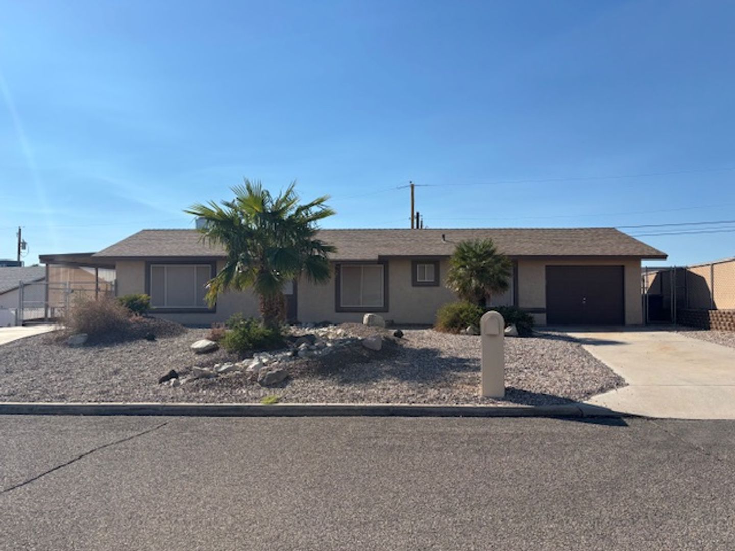 Lake Havasu City House: 817 Cactus Drive