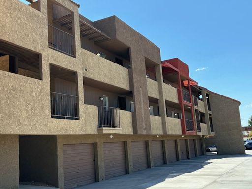 2 Bedroom - 2 Bath Condo – photo 1
