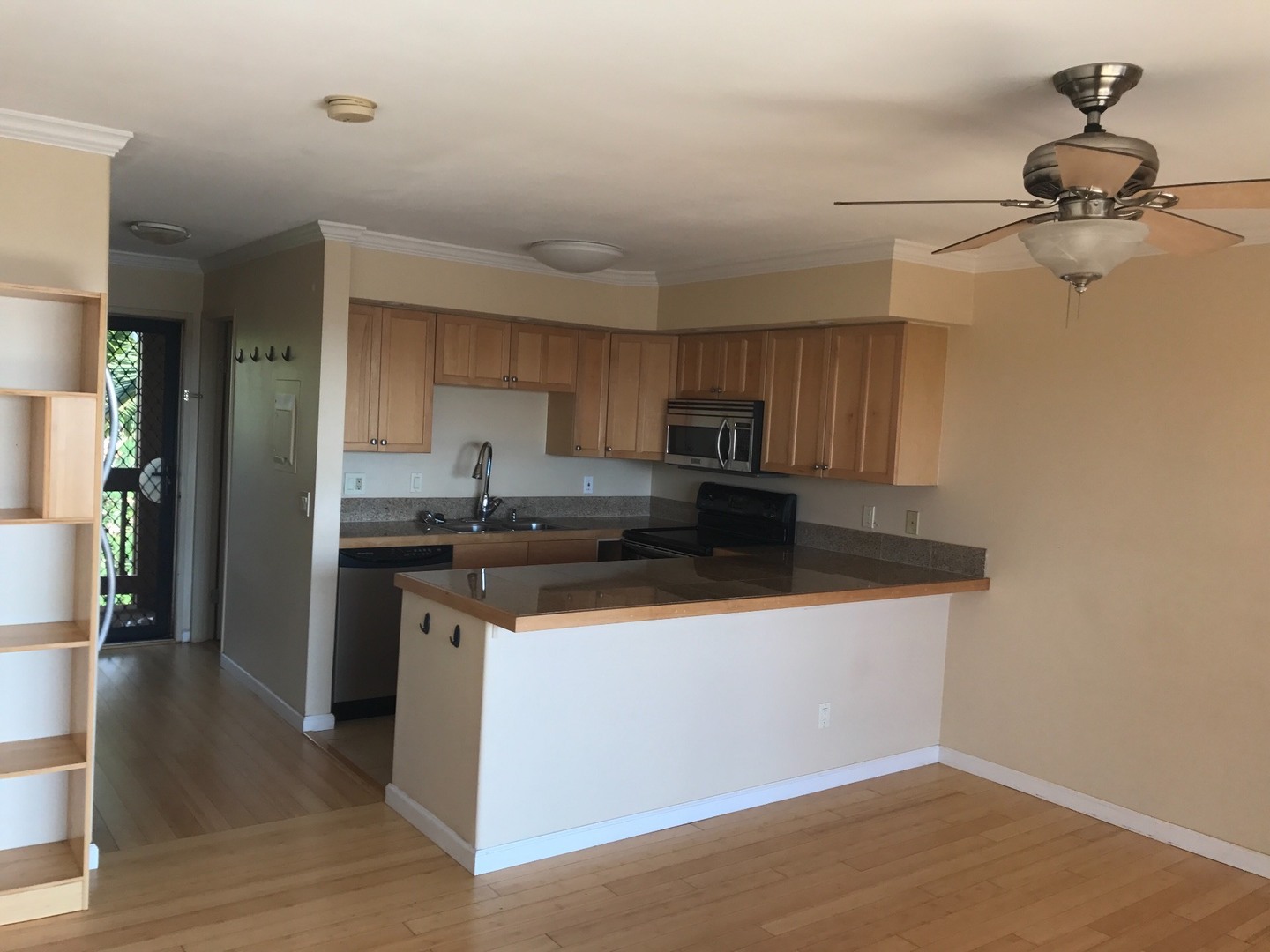 Lahaina Condo: 3740 Lower Honoapiilani Rd #G308