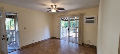 2 parking stalls! Nice Kihei Villages 2 bedroom 1 1/2 bath